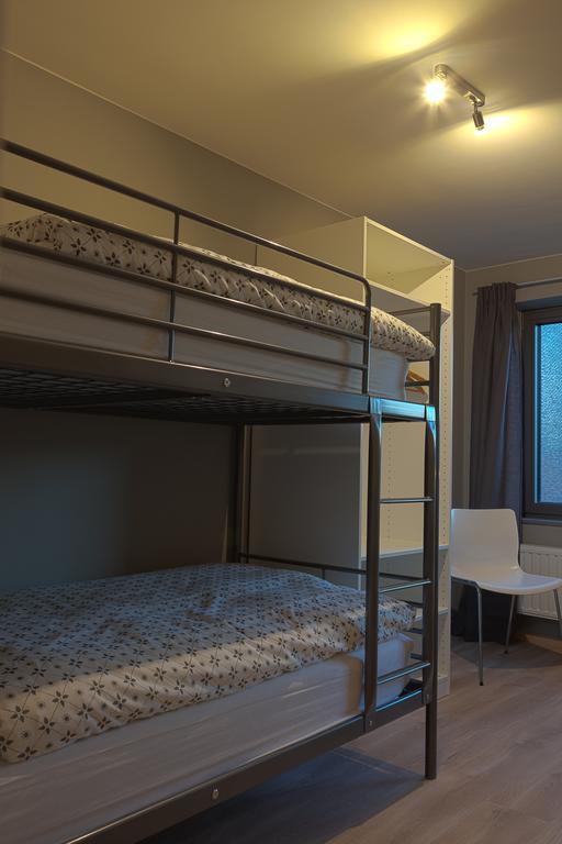 Holiday home Fly In Pops Poperinge